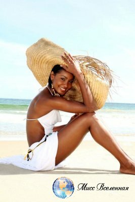 LaToya Woods  Miss Trinidad & Tobago 2010