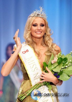 Kelly Weekers Miss Netherlands 2011