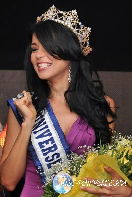 Alejandra Barillas  Miss Guatemala 2011